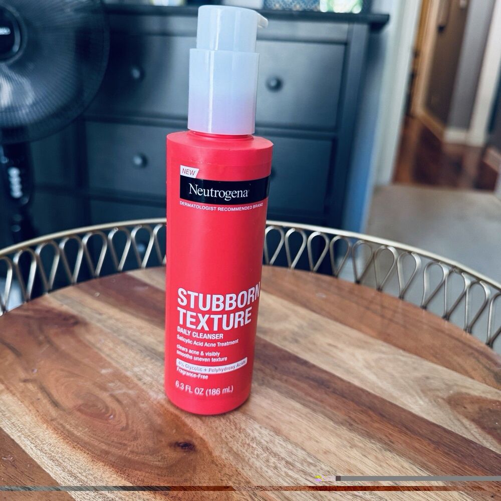Neutrogena Stubborn Texture Daily Acne Gel Facial Cleanser Salicylic 6.3 oz